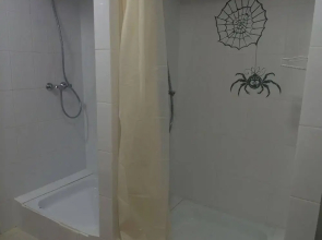 Garage Hostel
