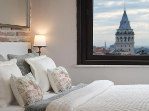 The Pera Hotel