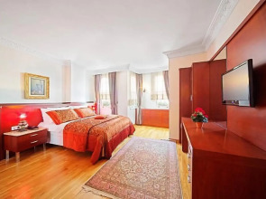 Dilhayat Kalfa Hotel