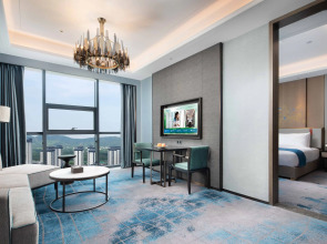 Ramada by Wyndham New York Times Square West