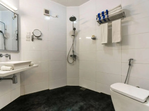 Calamander Unawatuna Beach