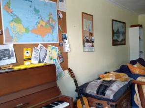 Purple Hen Bunk House - Hostel