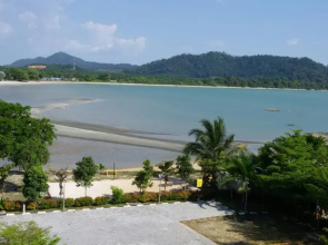 Yeob Bay Hotel & Resort