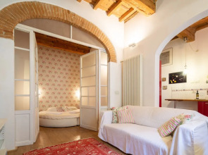 Colonna Romantic