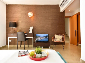 Villa With Pool in Salobre Golf Resort Golfers 2