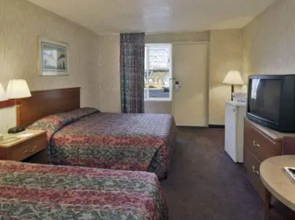 Travelodge Newport/Cincinnati Riverfront