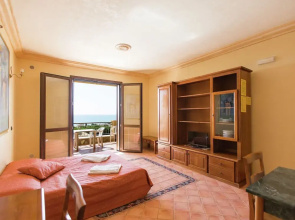 Comfortable Apartment With AC Very Close to the Sandy Beach