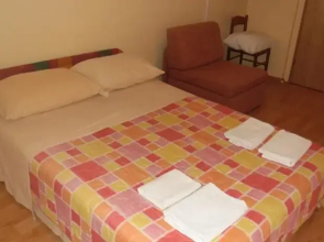 Guest Accomodation Žura