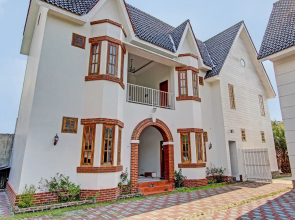 Collection O 91629 Ndalem Abhirama