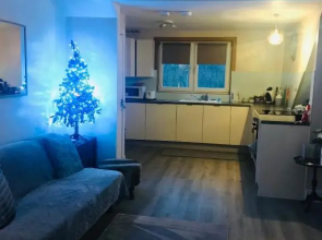 “A Wee Pad in Dunfermline”