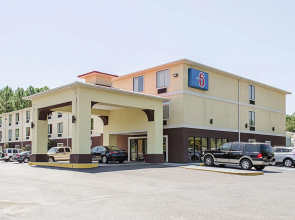 Quality Inn & Suites Biloxi - Ocean Springs