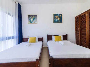 Lux Suites Vee Xanadu Luxury Apartments