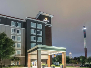 LaQuinta Dalla North / Arlington