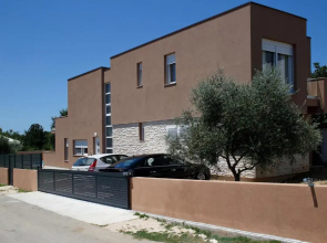 Beautiful Villa L&T 1 Nin