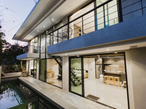 Luxury 4 Bedroom Villa Baan Rim Nam