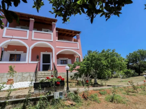 Alice & Teo Houses