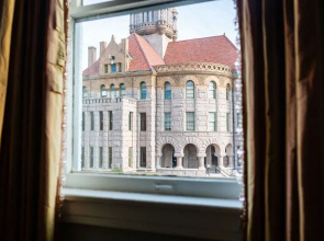 Decatur CourtHouse Suites