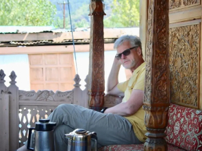 Houseboat Young Manhattan