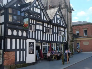 Portland Mews - 3 Bed Holiday Home by Premier Serviced Accommodation