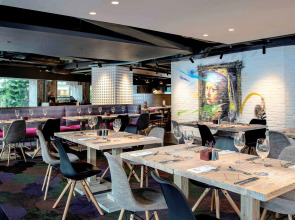 The Park Lane Hong Kong, Autograph Collection