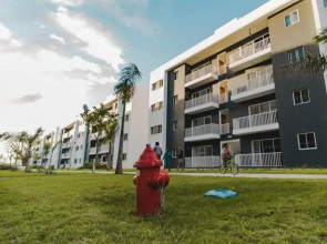 Beautiful apartment in thecity 25min from thebeach