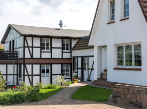 Apartment in Wohlenberg With Balcony, Garden, Bbq, Heating