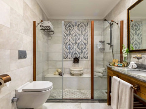 Sultanhan Hotel - Special Class