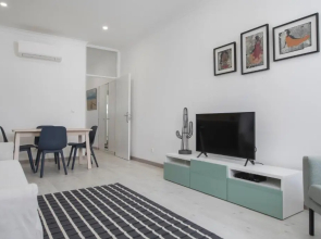 Principe Real Elegant flat with terrace