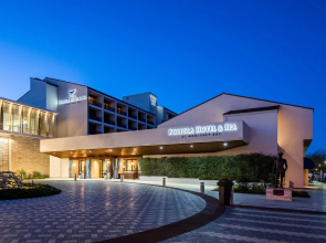 Portola Hotel & Spa at Monterey Bay