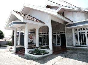 RedDoorz near RSUD Kolonel Abundjani Bangko