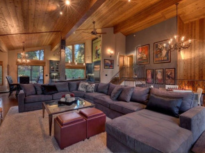 Artist's Haven at Dollar Point by Tahoe Mountain Properties