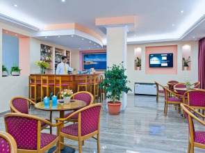 Nefeli Hotel