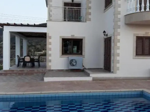 Kalli Villa