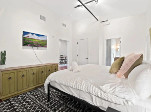 LUXURIOUS Million-Dollar Penthouse