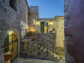 Moundros 1620 Venetian residence