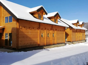 Lovely 4-bed Cottage in Kolasin