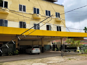 De' Premium Hotel Kartini
