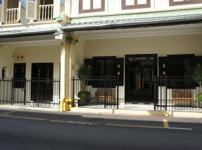 Heeren Palm Suites