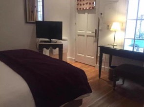 Hotel Unic Renoir Saint Germain