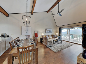 714younm 3 Bedroom Home