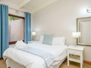 San Lameer Villa Rentals 2809