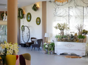 Play La Ploen Boutique Resort