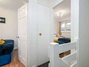Luxurious 2 bed House - Free Parking