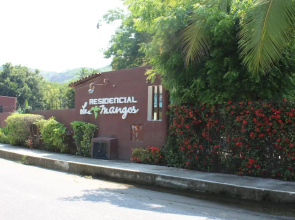 Los Mangos