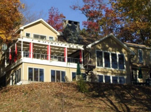 Laurel Grove Inn on the South
