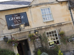 The George Inn