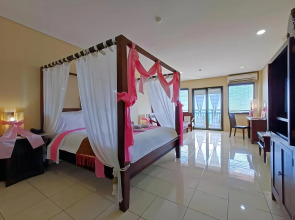 The Jayakarta Suite Komodo Flores