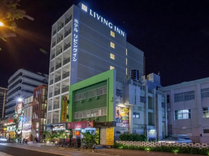 Living Inn Asahibashiekimae Premier