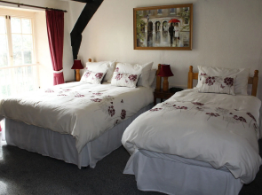 Yallands Farmhouse