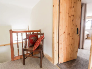 Barn Court Cottage
